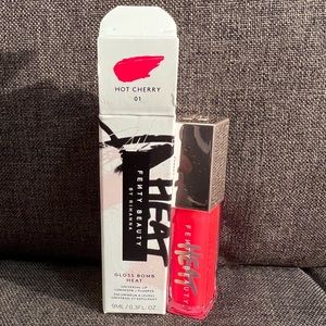 🍒🔥Hot Cherry - Fenty Beauty Gloss Bomb Heat🔥🍒
